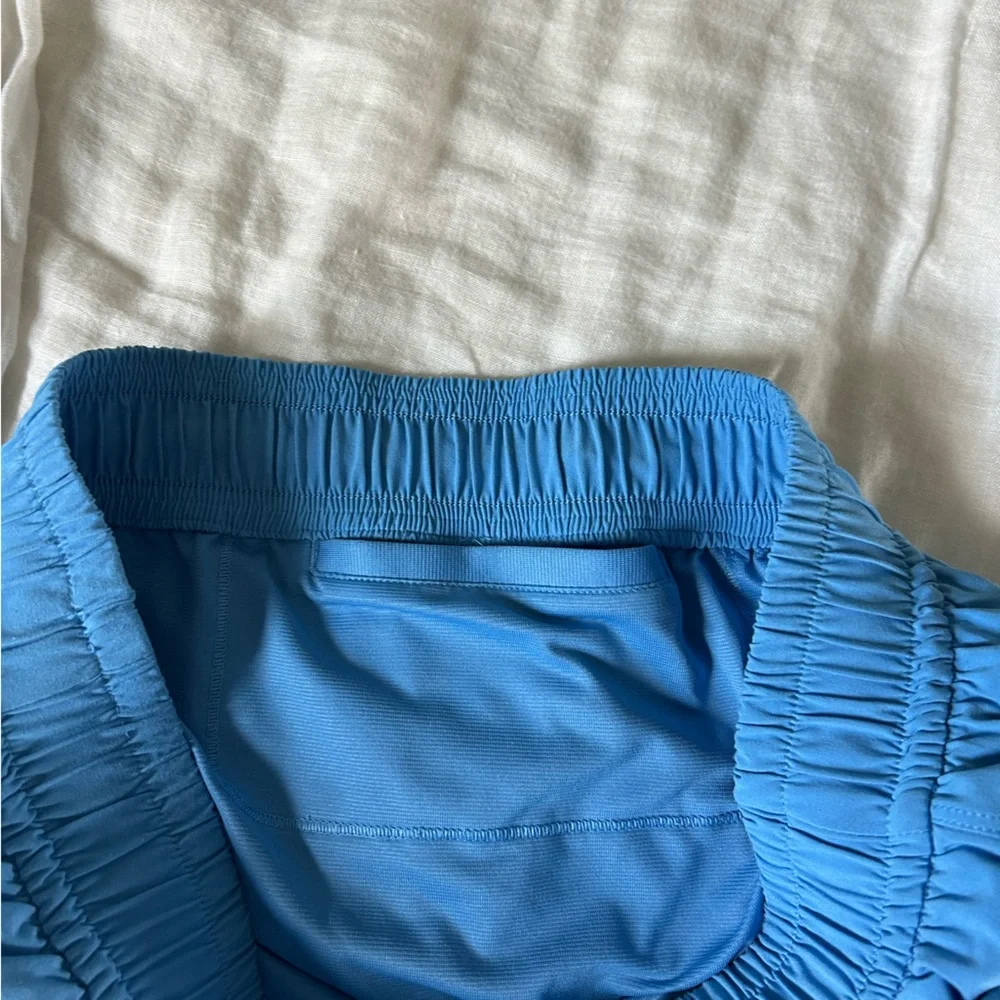 Pace Crush High-Rise Short 2.5” Lululemon - Picture 5 of 8